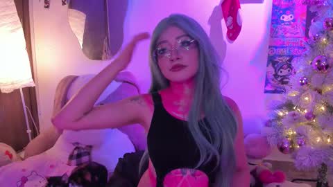 Snapshot of sweet_lilly_sweet chatting on December 1, 2025, 12:48 am sweet_lilly_sweet online show from December 1, 2025, 12:48 am