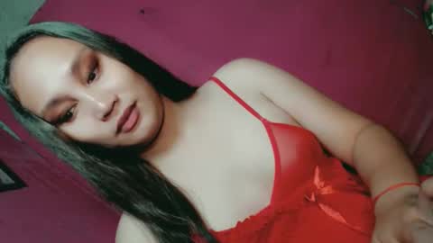 SWEET LOVE online show from October 8, 2025, 3:42 pm