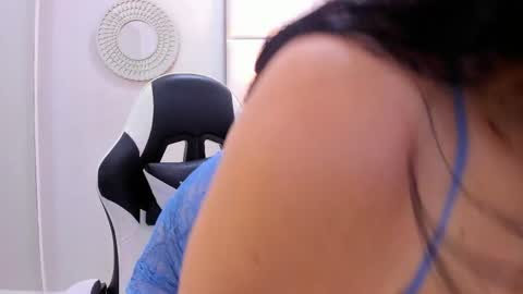 Luciana online show from September 12, 2025, 11:54 am