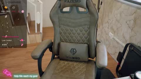 cheeky Bum07 online show from October 24, 2025, 4:31 am