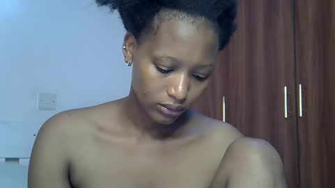 Linda online show from May 20, 2026, 2:18 am