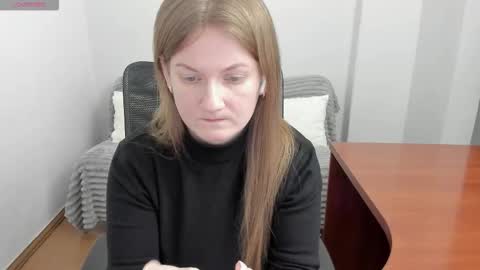 Snapshot of sweet_melody_of_ur_heart chatting on January 10, 2026, 8:16 am Mila online show from January 10, 2026, 8:16 am