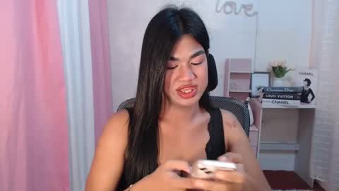 Snapshot of sweet_melonxxx chatting on March 7, 2025, 1:53 am Melon online show from March 7, 2025, 1:53 am