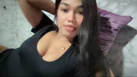 Snapshot of sweet_melonxxx chatting on May 5, 2026, 12:40 am Melon online show from May 5, 2026, 12:40 am