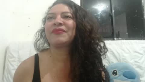 Snapshot of sweet_milf6969 chatting on November 12, 2025, 10:48 am sweet milf online show from November 12, 2025, 10:48 am