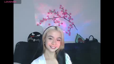 Snapshot of sweet_molly420 chatting on June 18, 2026, 5:08 am sweet molly420 online show from June 18, 2026, 5:08 am