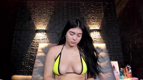 Snapshot of sweet_moniicaa chatting on January 30, 2025, 10:19 am Monica online show from January 30, 2025, 10:19 am