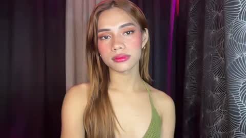 Snapshot of sweet_nikki03 chatting on January 6, 2026, 6:11 pm sweet_nikki03 online show from January 6, 2026, 6:11 pm