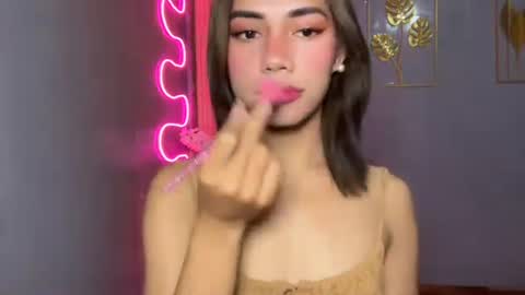 Snapshot of sweet_nikki03 chatting on April 4, 2026, 10:24 am sweet_nikki03 online show from April 4, 2026, 10:24 am