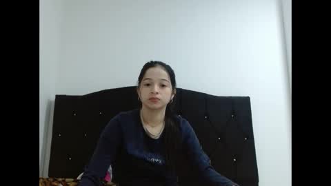 sweet_pecadito online show from December 3, 2025, 11:14 pm