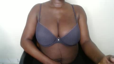 raya online show from November 3, 2025, 11:04 pm