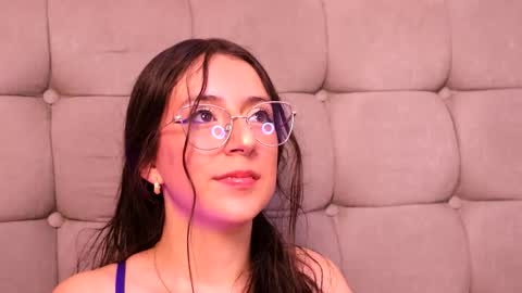 Sammy Lauren online show from November 14, 2025, 4:22 am