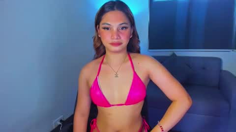 SCARLLET online show from March 8, 2025, 7:38 am