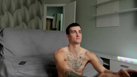 Snapshot of sweet_smith8 chatting on October 27, 2025, 9:35 am sweet_smith8 online show from October 27, 2025, 9:35 am