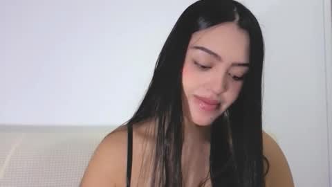Snapshot of sweet_sophie_7 chatting on March 16, 2026, 4:40 am sweet_sophie_7 online show from March 16, 2026, 4:40 am