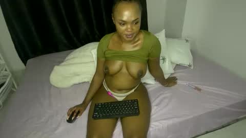 Nina online show from January 5, 2026, 6:55 pm