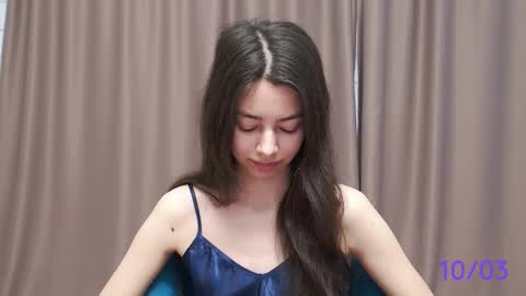 Snapshot of sweet_sweet_angel chatting on March 10, 2025, 8:37 am Angel online show from March 10, 2025, 8:37 am