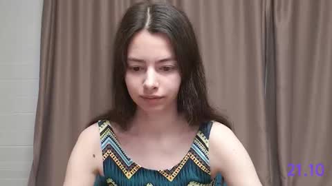 Snapshot of sweet_sweet_angel chatting on October 21, 2025, 7:20 am Angel online show from October 21, 2025, 7:20 am