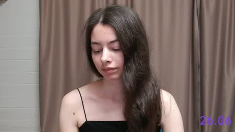 Snapshot of sweet_sweet_angel chatting on June 26, 2026, 1:48 pm Angel online show from June 26, 2026, 1:48 pm