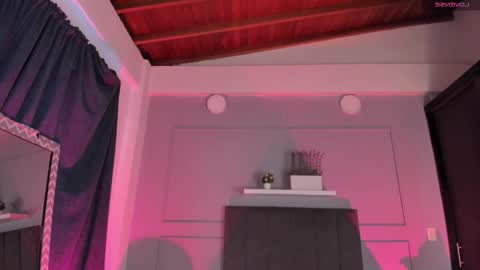 tamy  online show from February 12, 2026, 12:11 pm