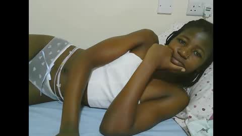 Snapshot of sweet_tattiana chatting on February 22, 2025, 1:44 am Tatty online show from February 22, 2025, 1:44 am