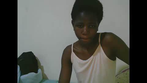 Snapshot of sweet_tattiana chatting on September 21, 2025, 4:14 am Tatty online show from September 21, 2025, 4:14 am