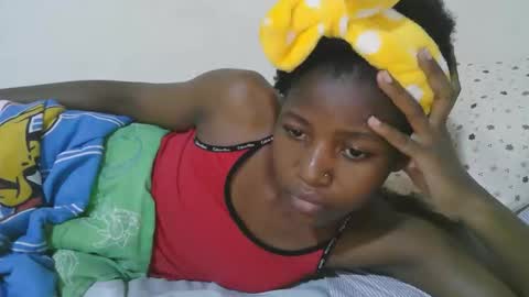Snapshot of sweet_tattiana chatting on September 24, 2025, 10:35 pm Tatty online show from September 24, 2025, 10:35 pm