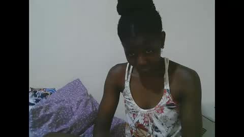 Snapshot of sweet_tattiana chatting on October 8, 2025, 7:00 pm Tatty online show from October 8, 2025, 7:00 pm