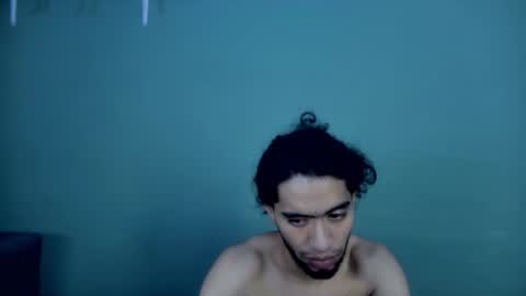 Tippot and Germaine online show from December 18, 2025, 3:01 am