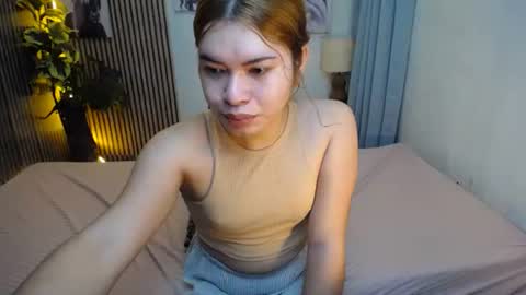 sweet_trexie online show from November 7, 2025, 3:06 am