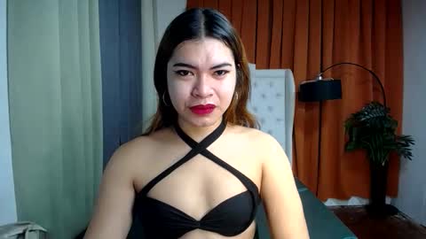 sweet_trexie online show from March 13, 2026, 12:06 am