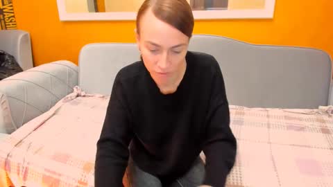 Snapshot of sweetale3 chatting on December 2, 2025, 7:42 pm Ale online show from December 2, 2025, 7:42 pm