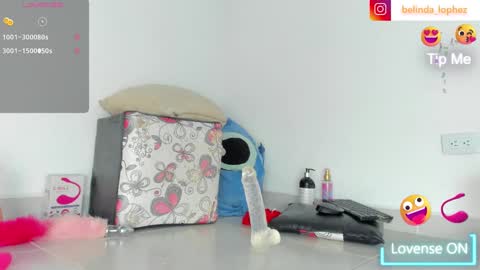 sweetand_hot online show from March 1, 2025, 7:48 pm