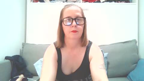 sweetandnaughty123 online show from February 9, 2026, 9:52 pm