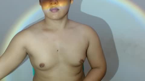 sweetasiangay online show from November 1, 2025, 6:43 pm