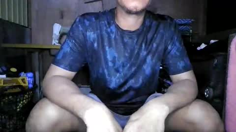 Snapshot of sweetasiangenoxxx chatting on February 5, 2026, 3:05 pm Alexander online show from February 5, 2026, 3:05 pm