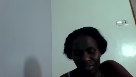 Snapshot of sweetass_02 chatting on June 6, 2026, 12:32 pm bianca online show from June 6, 2026, 12:32 pm