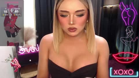 Snapshot of sweetbella118 chatting on March 7, 2025, 4:00 pm bella online show from March 7, 2025, 4:00 pm