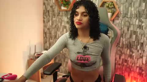 Snapshot of sweetbonii chatting on June 27, 2026, 6:24 pm Salom independent model online show from June 27, 2026, 6:24 pm