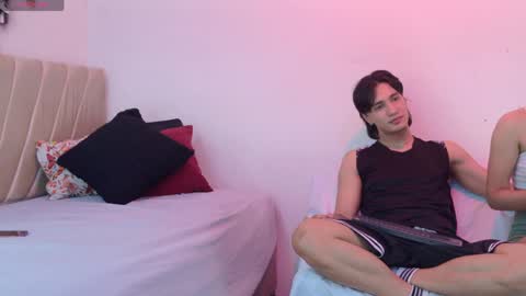 sweetbutspicy online show from May 11, 2026, 12:00 pm
