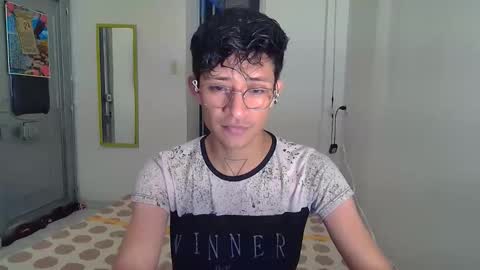 Alejandro online show from March 20, 2026, 9:19 pm