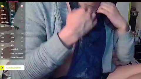 Snapshot of sweetc4meron chatting on December 10, 2024, 4:13 am Cameron Alejandro online show from December 10, 2024, 4:13 am