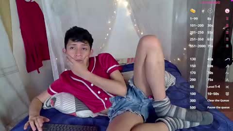 Snapshot of sweetc4meron chatting on January 21, 2025, 9:03 am Cameron Alejandro online show from January 21, 2025, 9:03 am