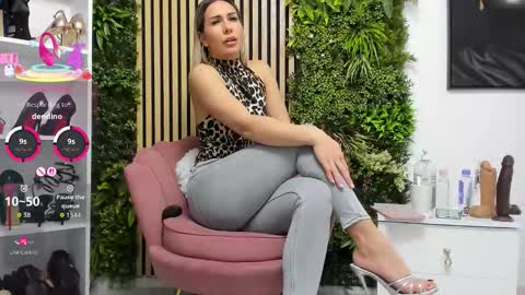 Snapshot of sweetcherry30_ chatting on November 29, 2025, 7:11 am Cherry online show from November 29, 2025, 7:11 am