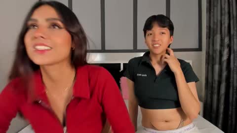 Eva Short hair girl  - Victoria Long red hair online show from January 7, 2026, 1:41 am