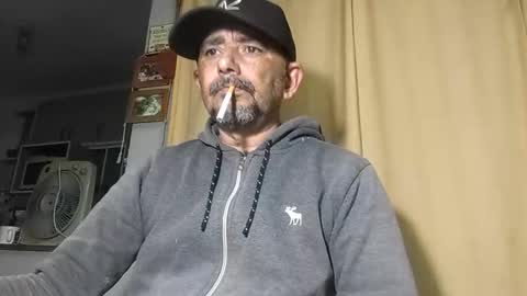 sweetcuervo independent model online show from April 9, 2026, 2:44 am