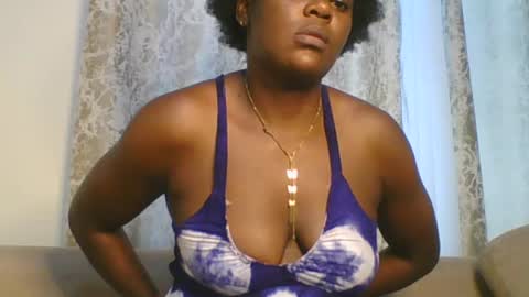 Snapshot of sweetdarkskin chatting on June 28, 2026, 11:05 am CLARIS online show from June 28, 2026, 11:05 am