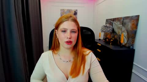 sweetdaylight online show from May 11, 2026, 8:06 pm