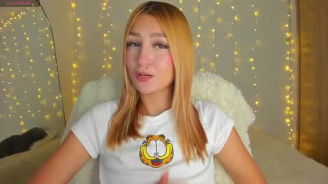 natalia online show from May 25, 2026, 5:13 am