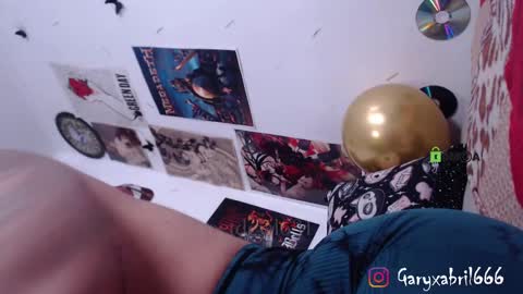 Snapshot of sweetdevil631 chatting on January 29, 2025, 8:25 pm Abril online show from January 29, 2025, 8:25 pm